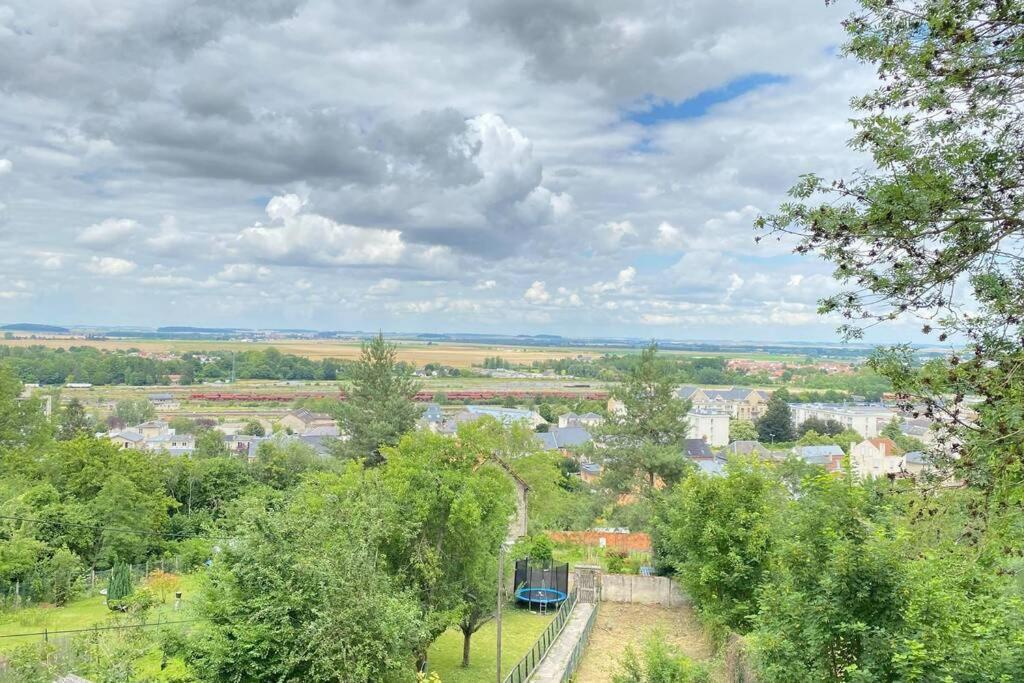 Appartement Rez-De-Chaussee 拉昂 外观 照片